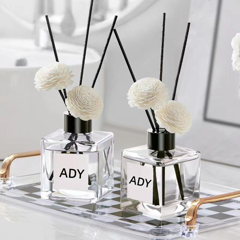 Perfume Fragrance House - 50ml アロマリードディフューザーオイル 家庭用 車用 芳香剤 部屋の消臭剤