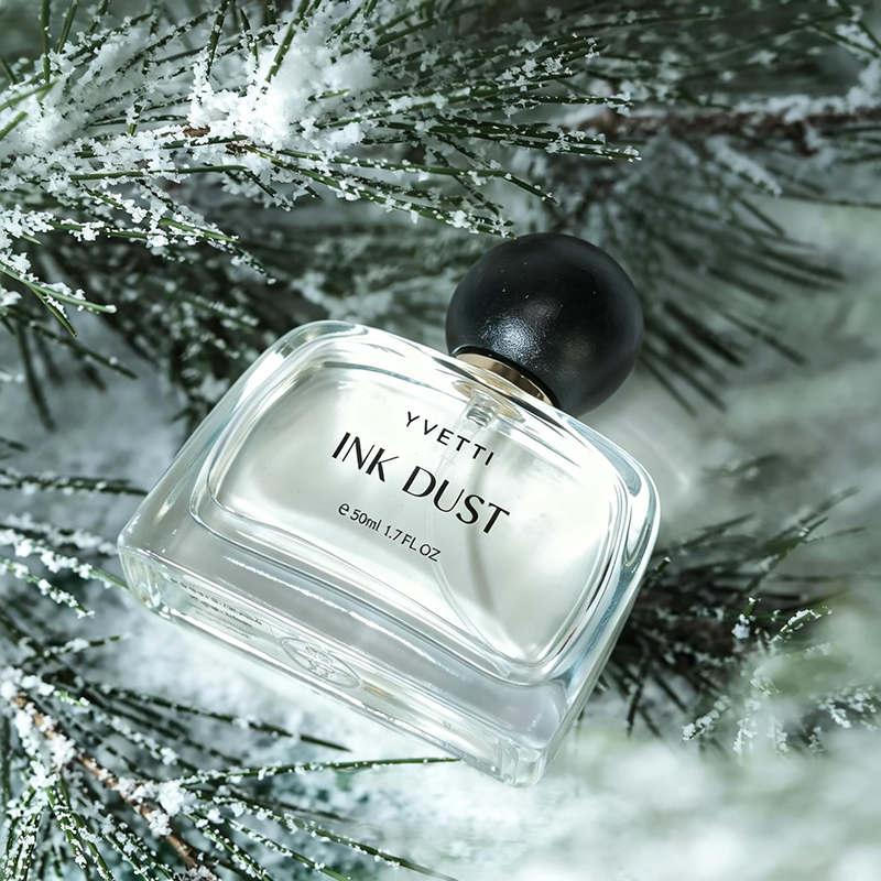 シダーウッド ウッディ オリエンタルノート ユニセックス ク - Fragrance Perfume Note のレビューと価格